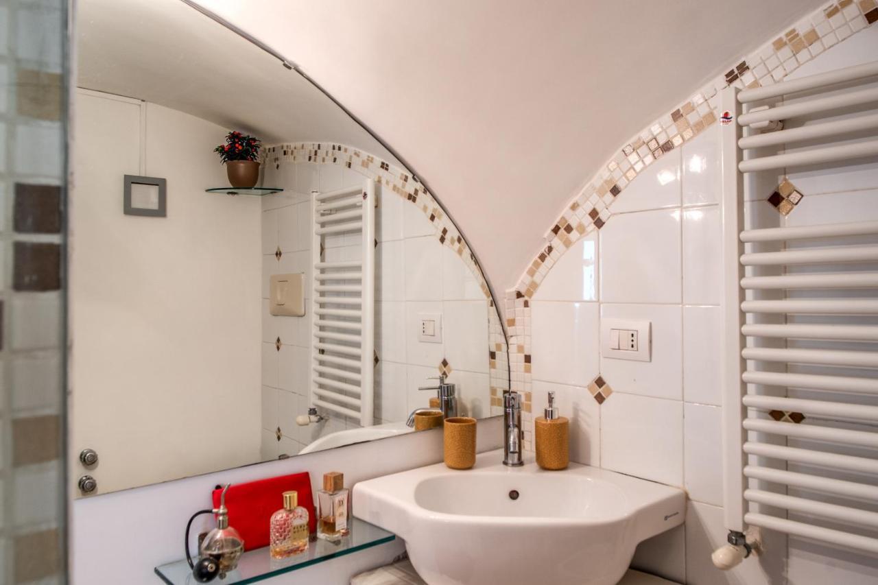 Apartment Pignatelli Naples